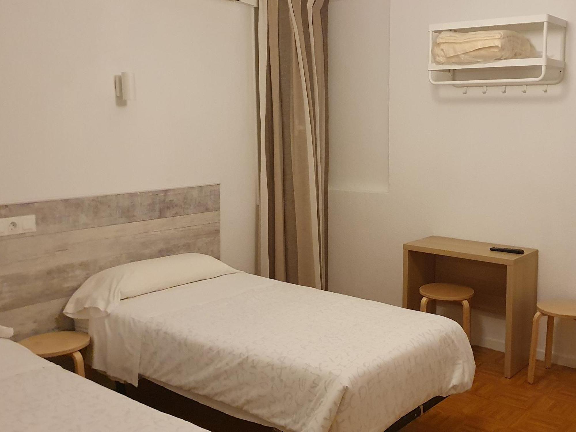 Hostal Ginebra -Madrid Centro Gran Via Sol- — Photos 3